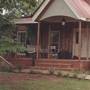 Barn1 2400